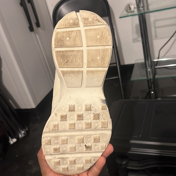 Gucci sneakers Donald Duck size 10 tan - Picture 6 of 6